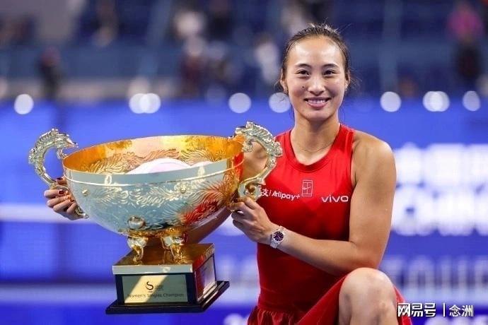 排面!联合国官方账号致敬郑钦文:一次次逆风归来 鼓舞所有女运动员
